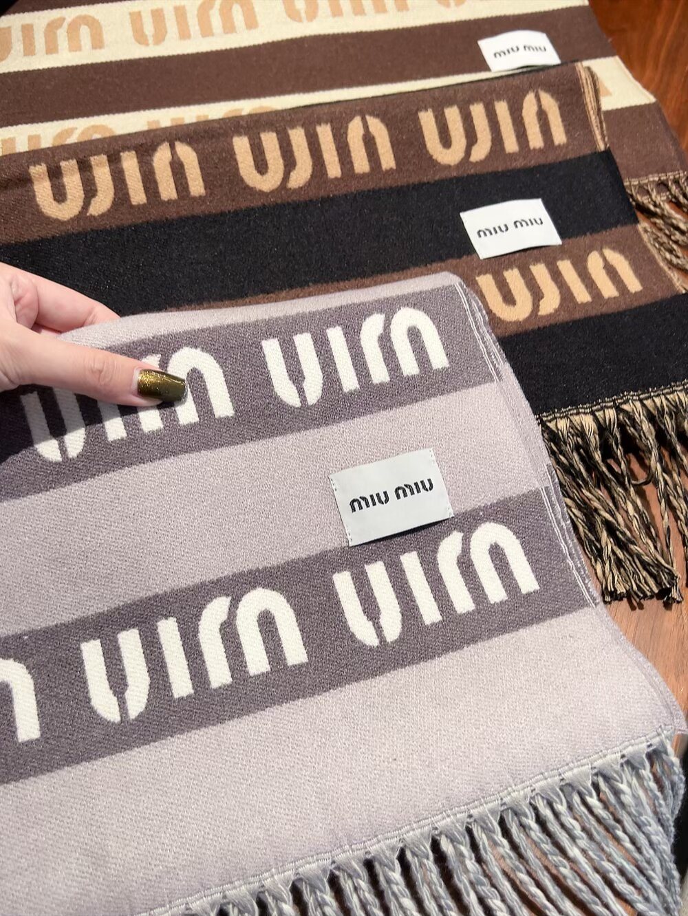 Miu Miu Patterned Fringed Scarf — label