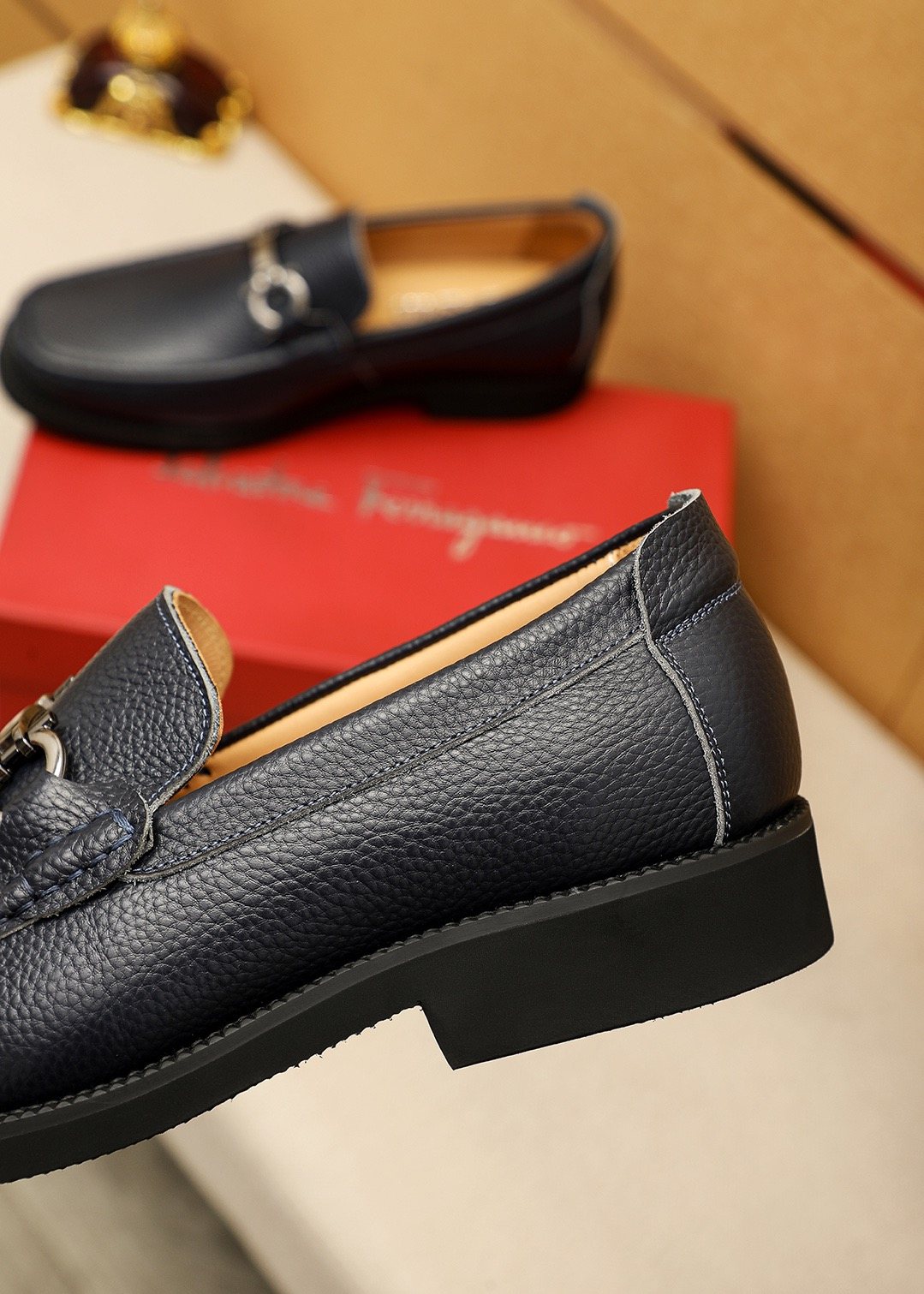 Ferragamo Black Pebble-Grain Bit Loafers — detail